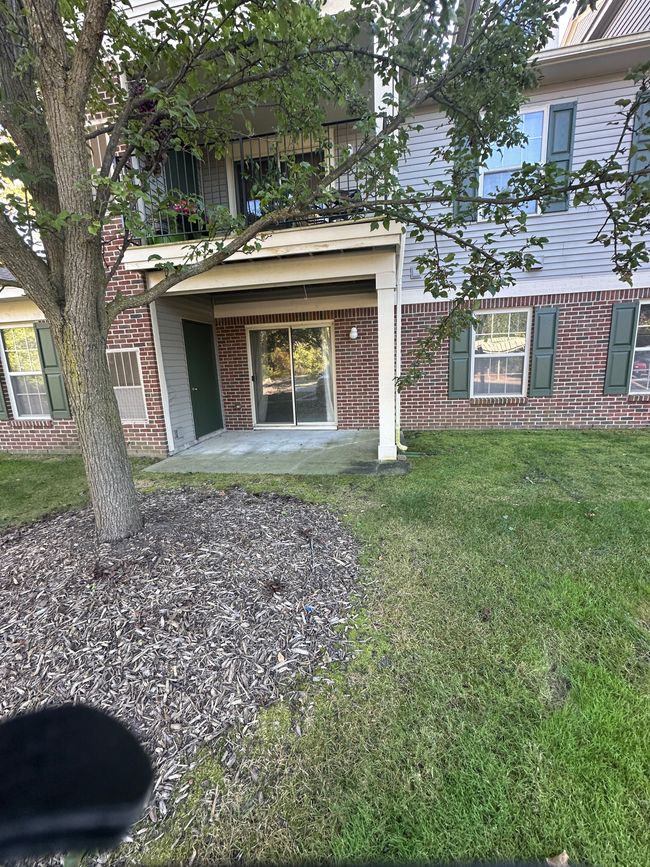 12101 Pinehurst Ln, Condo with 2 bedrooms, 2 bathrooms and null parking in Grand Blanc MI | Image 25