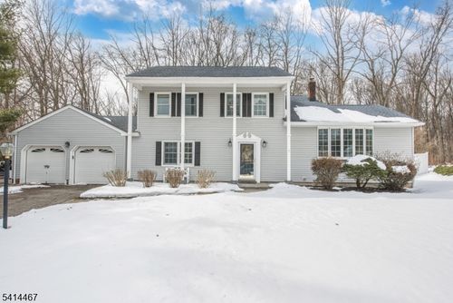 9 Nantes Rd, Parsippany, NJ, 07054-4076 | Card Image