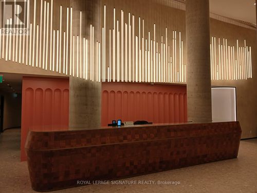 1604-25 Wellington Street S, Kitchener, ON, N2G0G5 | Card Image