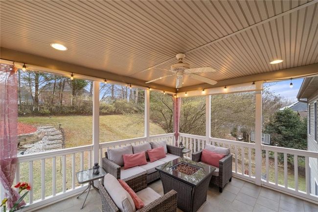 Screened Porch | Image 20