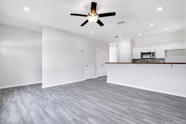 2514 Contour Dr, House other with 3 bedrooms, 3 bathrooms and null parking in Spring Branch TX | Image 6