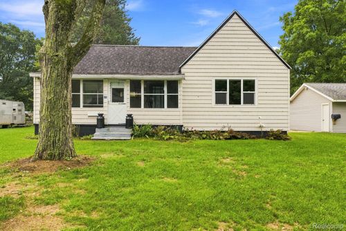 115 W State Street, Croswell, MI, 48422 | Card Image
