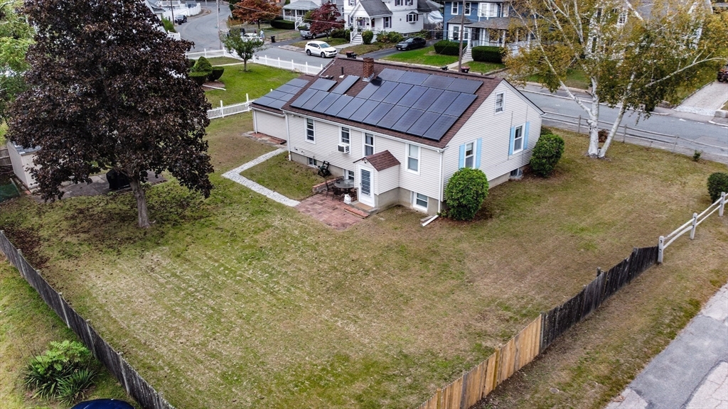 Hillcrest Ave, Brockton, MA 02301