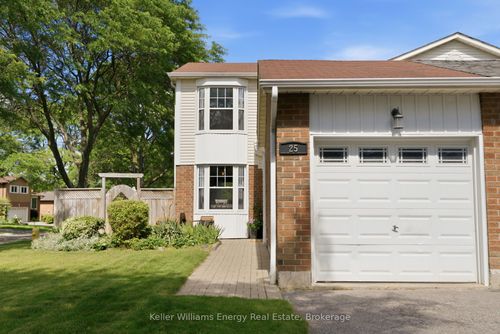 25 Habitant Cres, Whitby, ON, L1P1E1 | Card Image