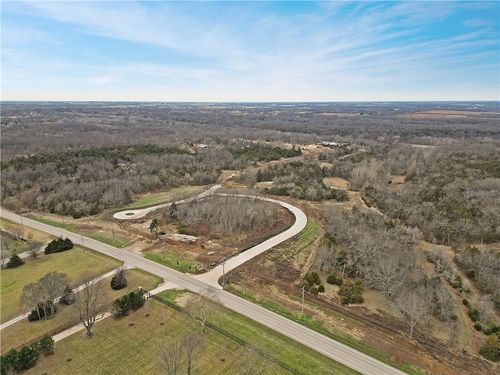 18508 Floyd St, Stilwell, KS, 66085 | Card Image