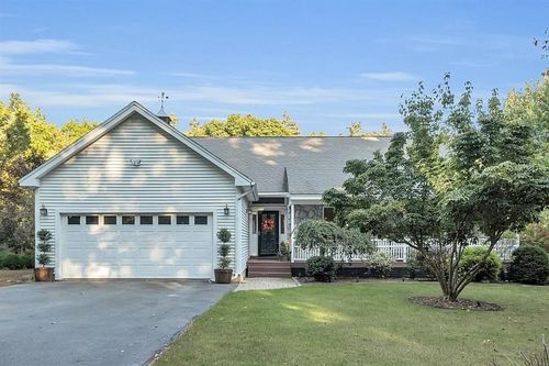117 Old Milford Rd, Brookline, NH, 03033-4406 | Card Image