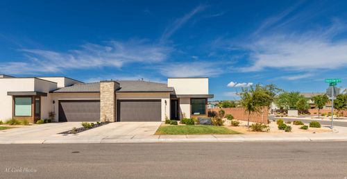 2802 E Church Oak Dr, St George, UT, 84790-2364 | Card Image