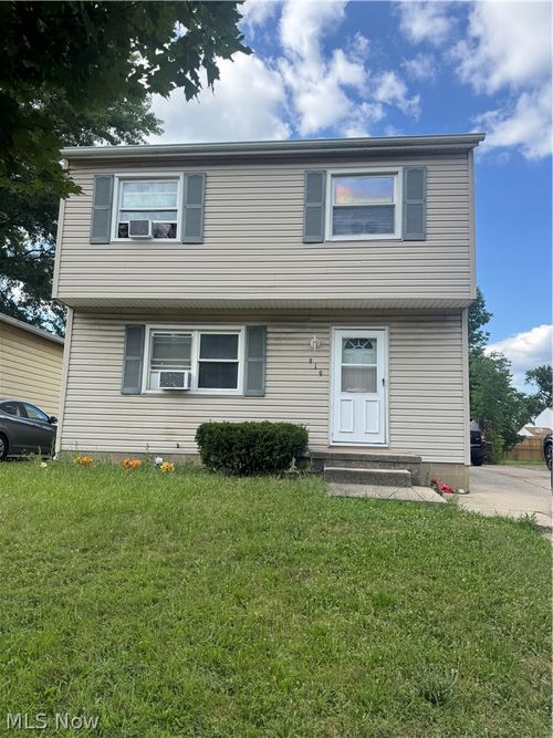 919 Independence Avenue, Akron, OH, 44310 | Card Image