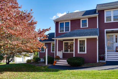 95-95 Laurelwood Drive, Hopedale, MA, 01747 | Card Image