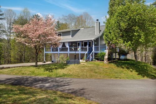 900 Beverly Blvd., Murphy, NC, 28906 | Card Image