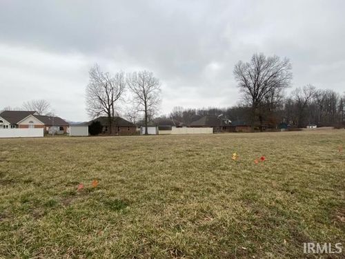 8800 Jenkins Dr, Evansville, IN, 47725-1538 | Card Image