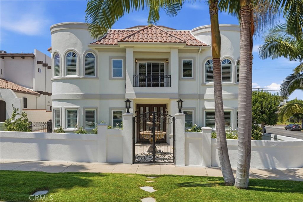Residential in Los Angeles