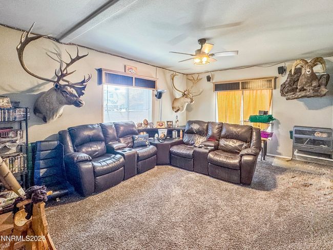 10440 Spur St, House other with 4 bedrooms, 2 bathrooms and 4 parking in Winnemucca NV | Image 12