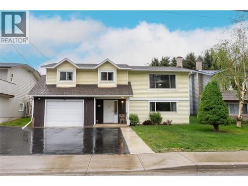 1776 Hillside Dr, Kamloops, BC, V2E2E2 | Card Image