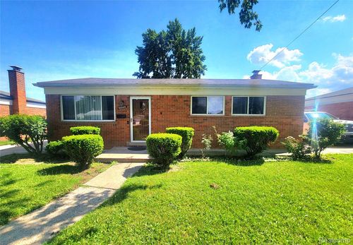 11348 Jonas Ave, Warren, MI, 48089-1016 | Card Image