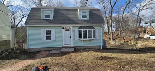 10 Oakhurst Ter, North Reading, MA, 01864-1130 | Card Image