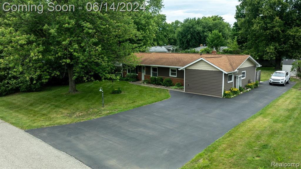 Kay St, South Lyon, MI 48178 #1