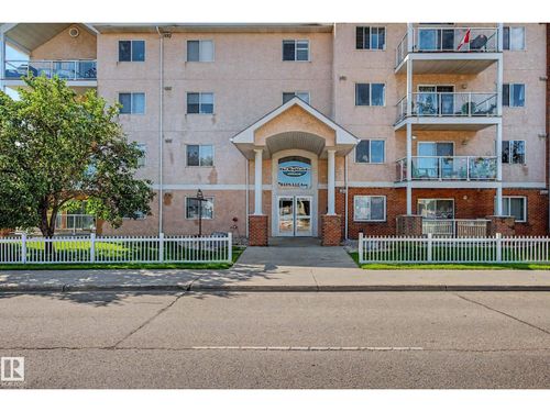 203-8119 112 Ave Nw, Edmonton, AB, T5B0G1 | Card Image