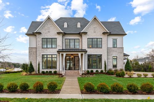 1627 Rosebrooke Dr, Brentwood, TN, 37027-2109 | Card Image