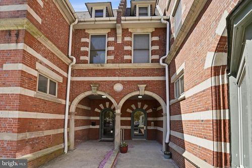 2c-6614 Germantown Ave, PHILADELPHIA, PA, 19119-2250 | Card Image