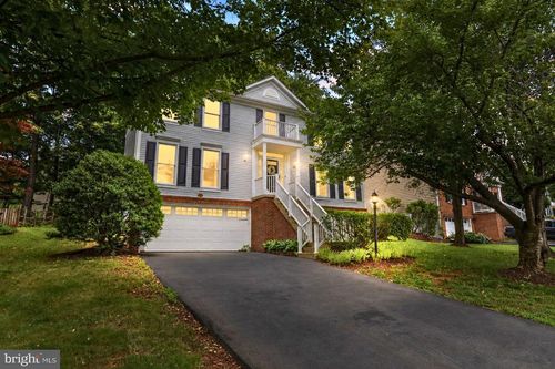 20644 Cutwater Pl, STERLING, VA, 20165-7339 | Card Image