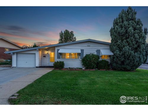 2046 26th Street Rd, Greeley, CO, 80631-8216 | Card Image