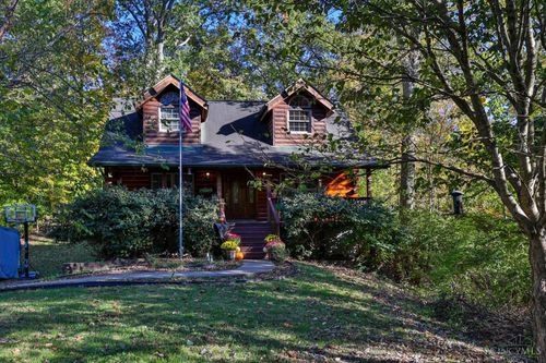 1613 Greenlawn Way, Lawrenceburg, IN, 47025 | Card Image