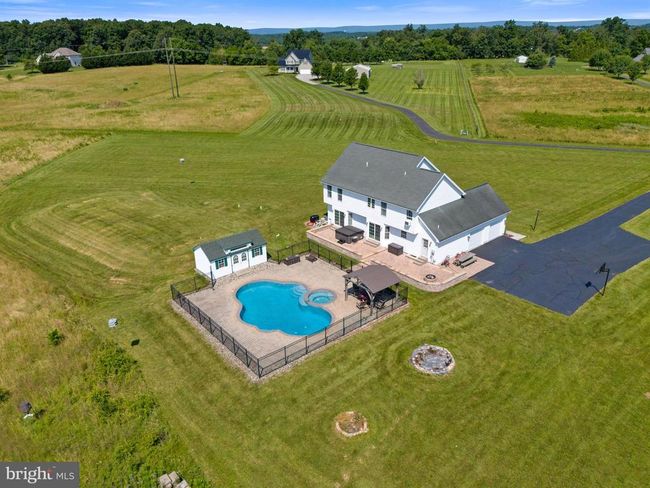 90 Hummingbird Ln, House other with 4 bedrooms, 3 bathrooms and null parking in LITTLESTOWN PA | Image 61