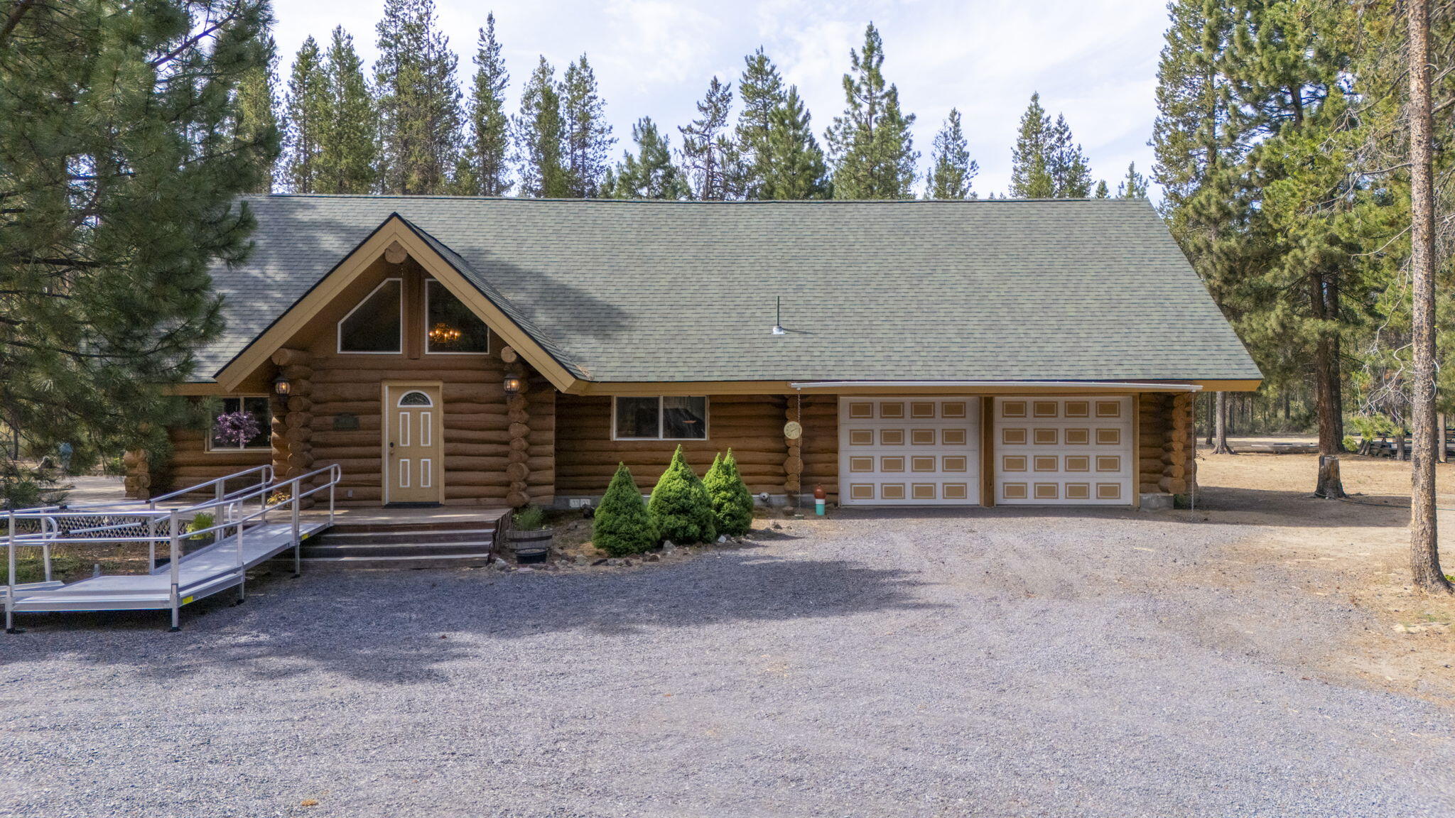 Kokanee Ln, Gilchrist, OR 97737