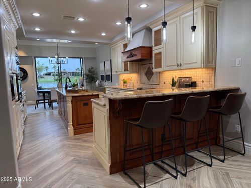 114-8989 N Gainey Center Dr, Scottsdale, AZ, 85258-2110 | Card Image