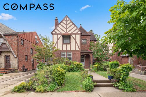181-32 Henley Rd, Jamaica, NY, 11432-2307 | Card Image