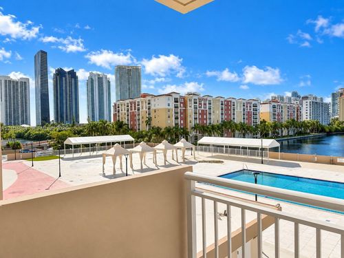 420-250 174th St, Sunny Isles Beach, FL, 33160-5380 | Card Image
