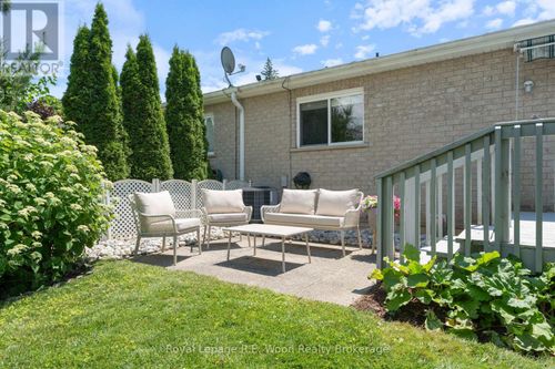 39 South Dr, Simcoe, ON, N3Y0A6 | Card Image
