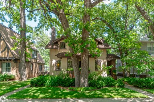 84 Linden Dr, Mason City, IA, 50401-2970 | Card Image
