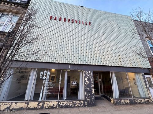 152 E Main St, Barnesville, OH, 43713-1004 | Card Image