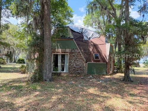 38 Escamacu Cir, Saint Helena Island, SC, 29920-3204 | Card Image