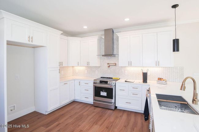 472 Yadkin Rd, House other with 4 bedrooms, 4 bathrooms and 2 parking in Southern Pines NC | Image 18