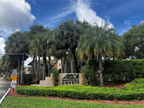 14368 Sw 98th Ter, Miami, FL, 33186-1146 | Card Image