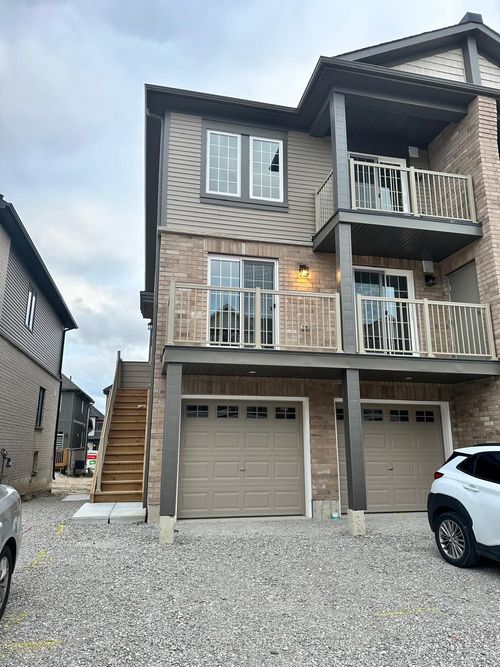 1-9 Hay Lane, Barrie, ON, L9J0V6 | Card Image