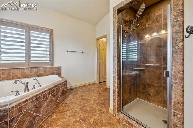 1625 N Yoder Rd, House other with 6 bedrooms, 4 bathrooms and 6 parking in Yoder CO | Image 20