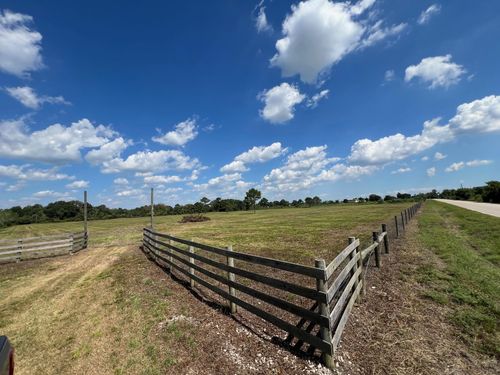 7782 County Road 203, Liverpool, TX, 77577-8019 | Card Image