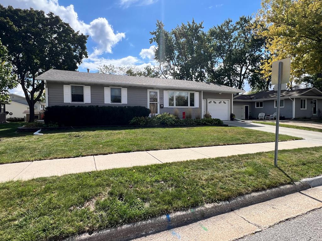 14th Ave, Fort Dodge, IA 50501