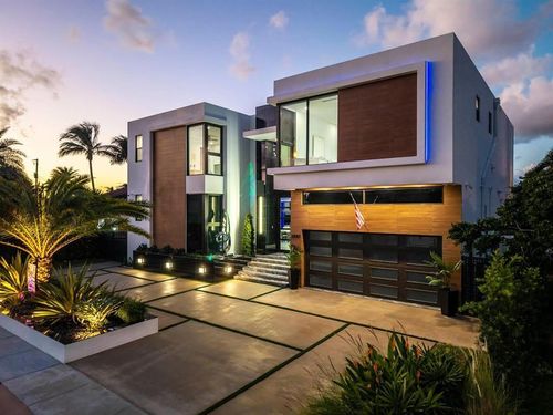 2581 Ne 50th St, Lighthouse Point, FL, 33064-7070 | Card Image