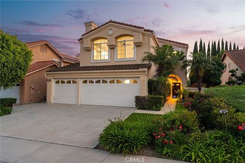1726 Blossom Ct, Newbury Park, CA, 91320-5908 | Card Image