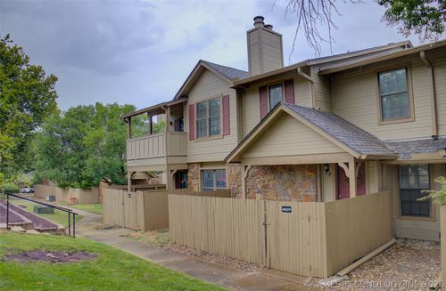 18f-4607 E 93rd Ct, Tulsa, OK, 74137-3964 | Card Image