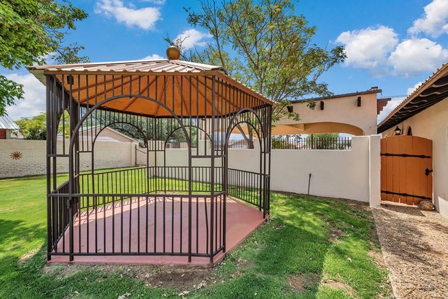 1510 W School, House other with 4 bedrooms, 3 bathrooms and 4 parking in Stanton TX | Image 36