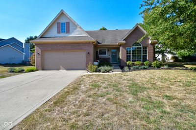 1455 Macintosh Court, House other with 3 bedrooms, 2 bathrooms and null parking in Avon IN | Image 3