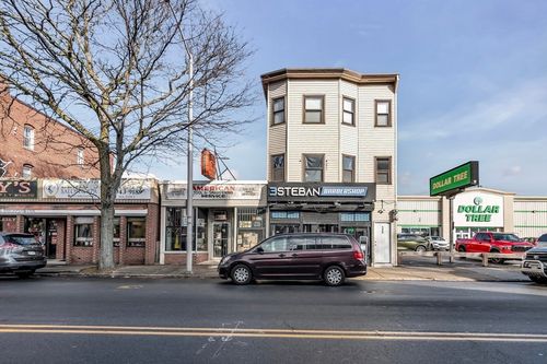 132-134 S Broadway, Lawrence, MA, 01843-1428 | Card Image