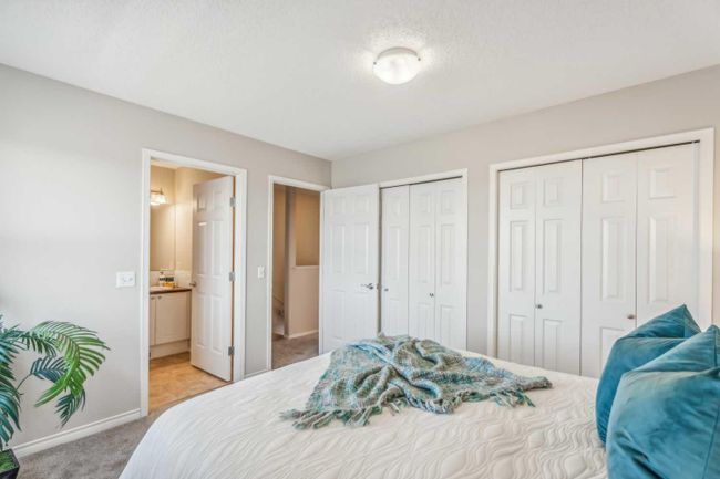 2 - 900 Allen Street Se, Home with 4 bedrooms, 2 bathrooms and 2 parking in Airdrie AB | Image 15