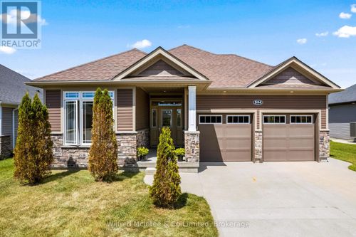 524 Stornoway, Kincardine, ON, N2Z0A4 | Card Image